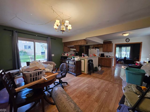 8422 21 Mile Road, Shelby Twp, MI 48317