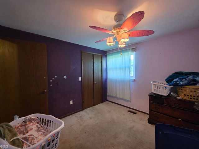 8422 21 Mile Road, Shelby Twp, MI 48317