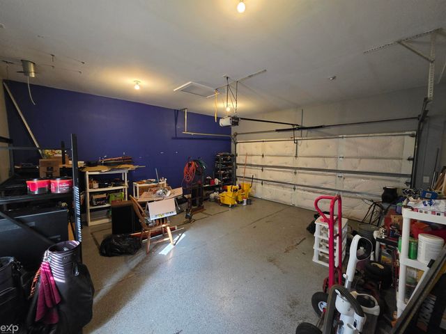 8422 21 Mile Road, Shelby Twp, MI 48317