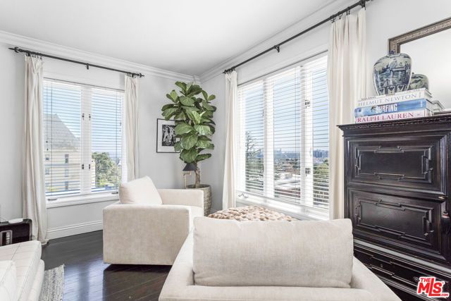 1424 N Crescent Heights Boulevard 51, West Hollywood, CA 90046