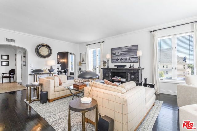 1424 N Crescent Heights Boulevard 51, West Hollywood, CA 90046