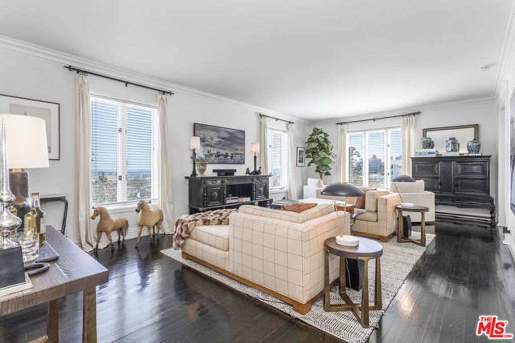 1424 N Crescent Heights Boulevard 51, West Hollywood, CA 90046