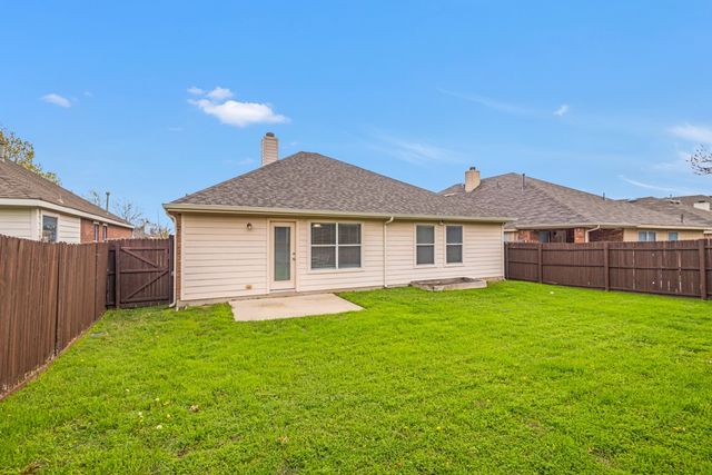 2932 Milby Oaks Drive, Fort Worth, TX 76244