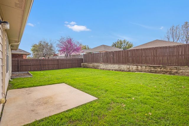 2932 Milby Oaks Drive, Fort Worth, TX 76244