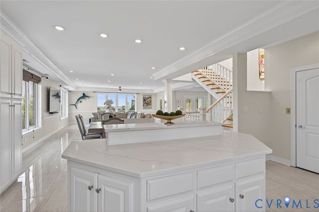 108 Anchor Ln, Yorktown, VA 23692