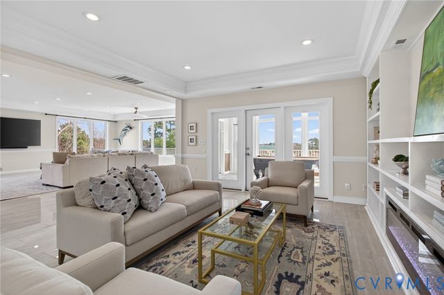 108 Anchor Ln, Yorktown, VA 23692