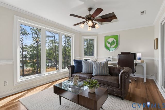 108 Anchor Ln, Yorktown, VA 23692