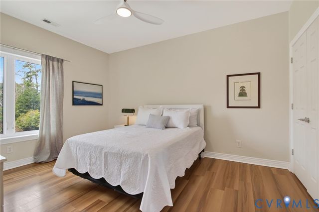 108 Anchor Ln, Yorktown, VA 23692