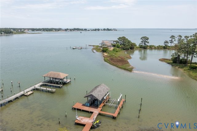 108 Anchor Ln, Yorktown, VA 23692