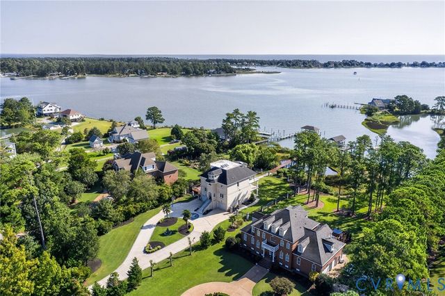 108 Anchor Ln, Yorktown, VA 23692