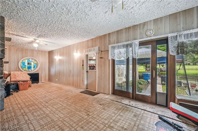 2717 Niles Vienna Road, Niles, OH 44446