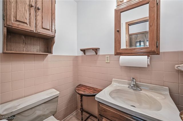 2717 Niles Vienna Road, Niles, OH 44446