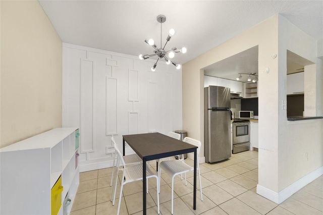 2541 N ALAFAYA TRAIL 77, Orlando, FL 32826