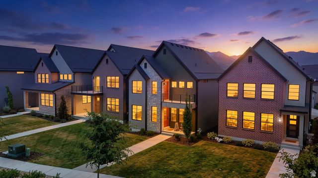 2402 N SUNMORE WAY, Lehi, UT 84043