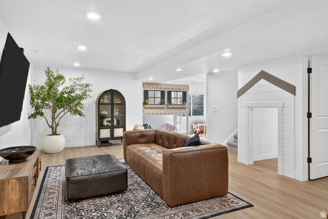2402 N SUNMORE WAY, Lehi, UT 84043