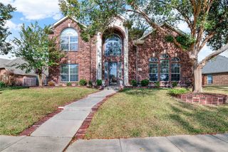 333 Green Acres Drive, Murphy, TX 75094
