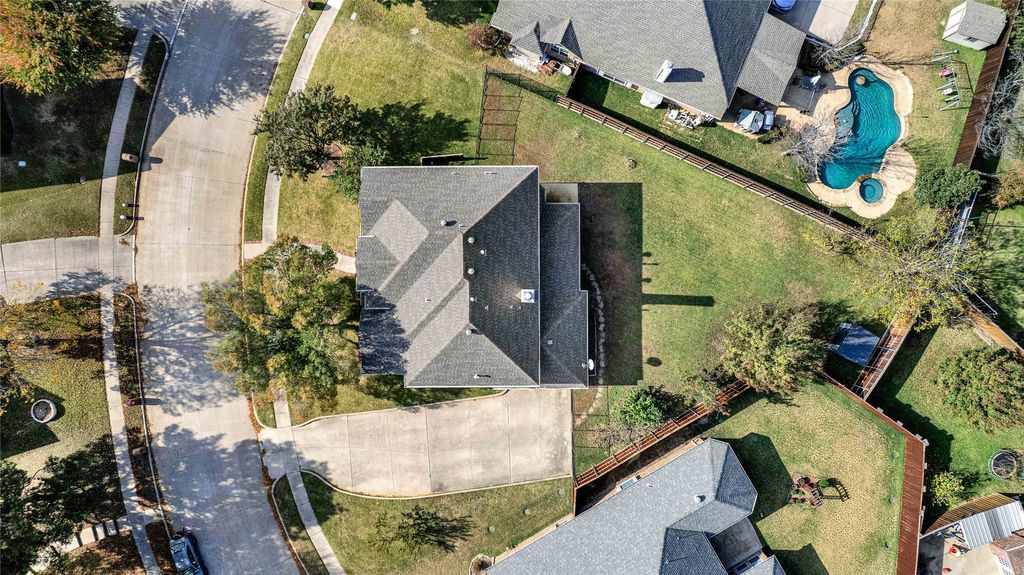 333 Green Acres Drive, Murphy, TX 75094