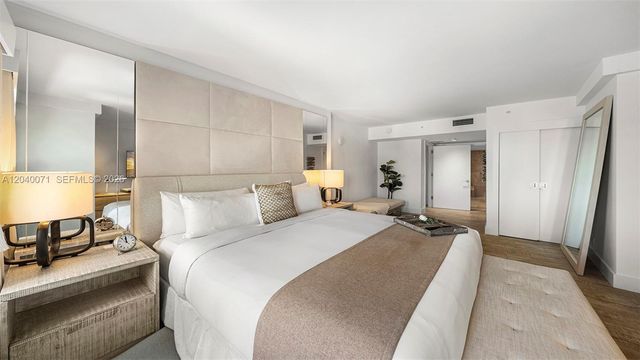 102 24 1545 1545, Miami Beach, FL 33139