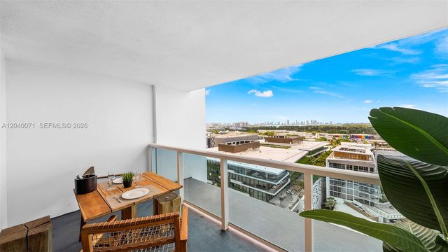 102 24 1545 1545, Miami Beach, FL 33139