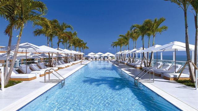 102 24 1545 1545, Miami Beach, FL 33139