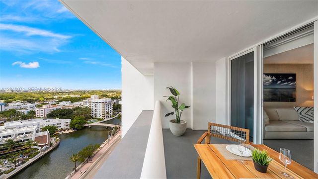 102 24 1545 1545, Miami Beach, FL 33139
