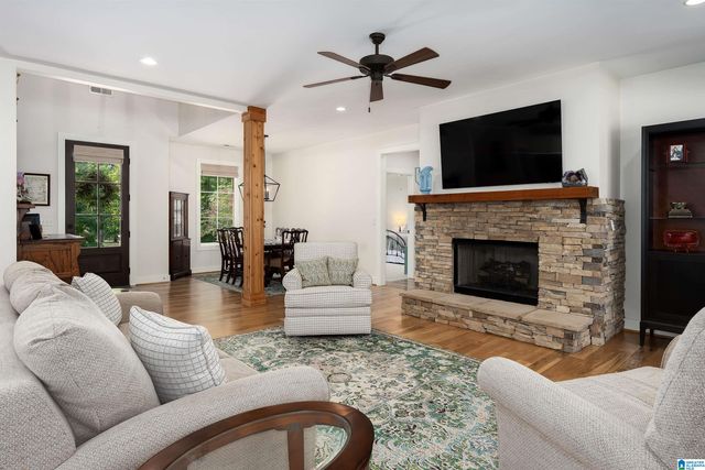 441 S HIGHLAND RIDGE LANE, Chelsea, AL 35043