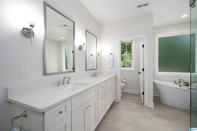 441 S HIGHLAND RIDGE LANE, Chelsea, AL 35043