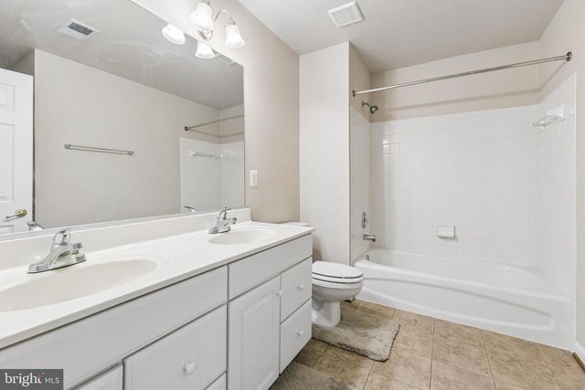 14090 MALTA ST, Woodbridge, VA 22193