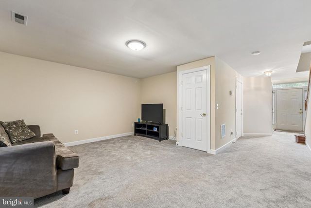 14090 MALTA ST, Woodbridge, VA 22193