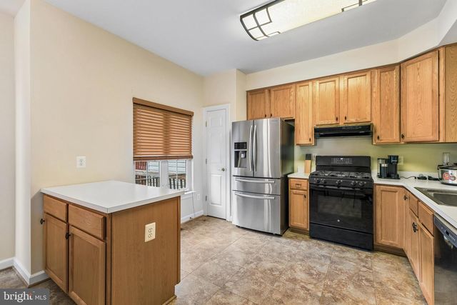 14090 MALTA ST, Woodbridge, VA 22193