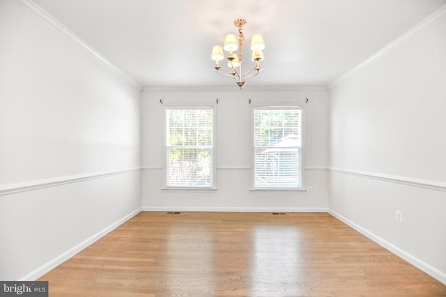 39 VILLAGE GROVE RD, Fredericksburg, VA 22406