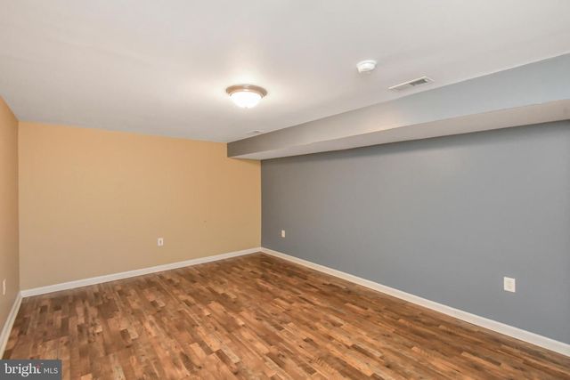 39 VILLAGE GROVE RD, Fredericksburg, VA 22406