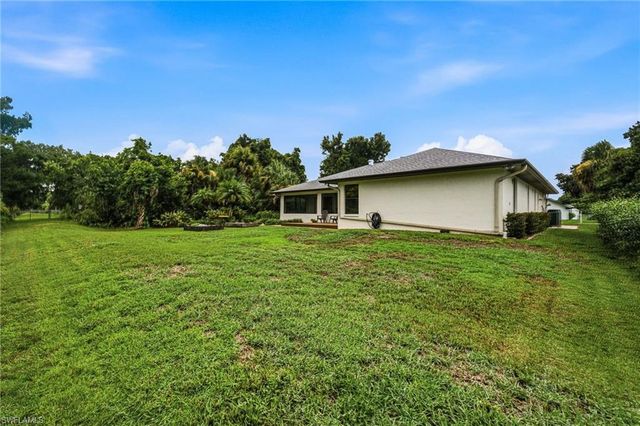 11365 Rabun Gap DR, North Fort Myers, FL 33917