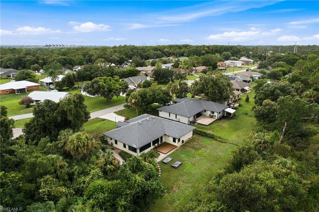 11365 Rabun Gap DR, North Fort Myers, FL 33917