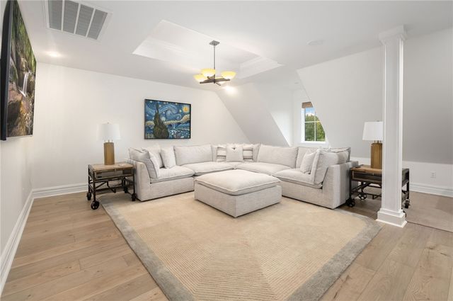 596 Polo Drive, Fayetteville, AR 72703