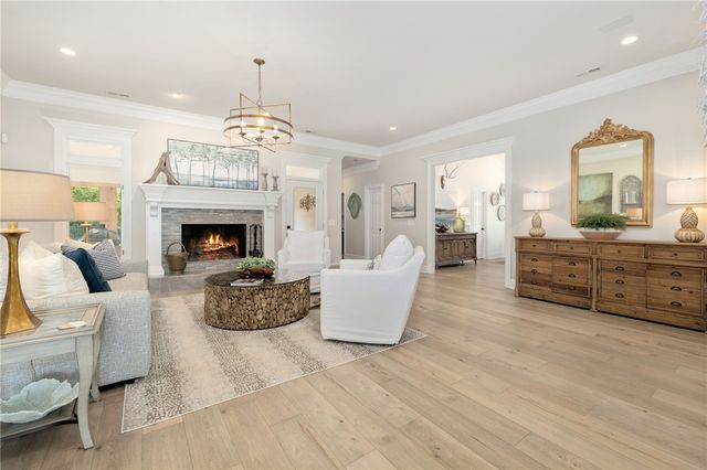 596 Polo Drive, Fayetteville, AR 72703