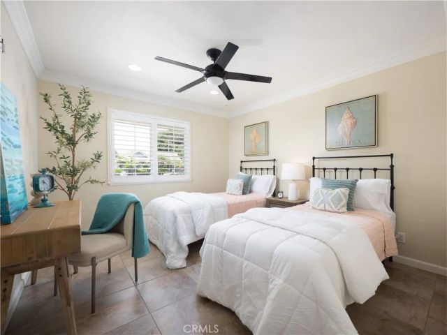 5202 Berkeley, Westminster, CA 92683