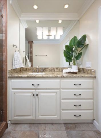 5202 Berkeley, Westminster, CA 92683