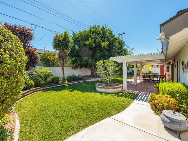5202 Berkeley, Westminster, CA 92683