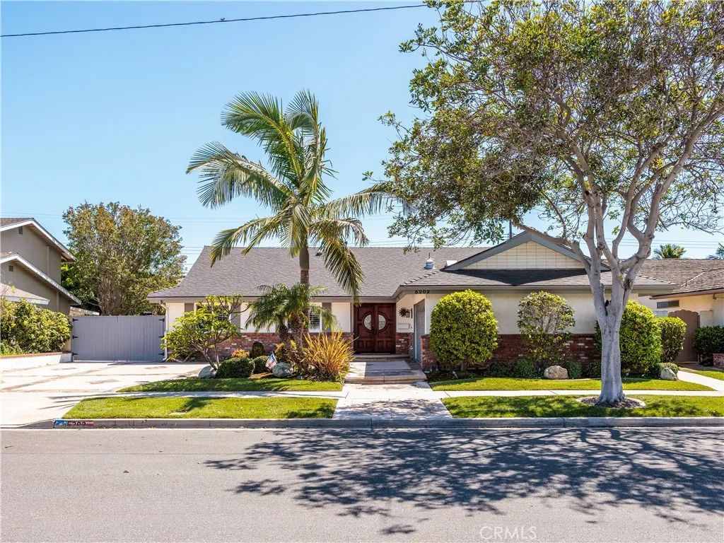5202 Berkeley, Westminster, CA 92683