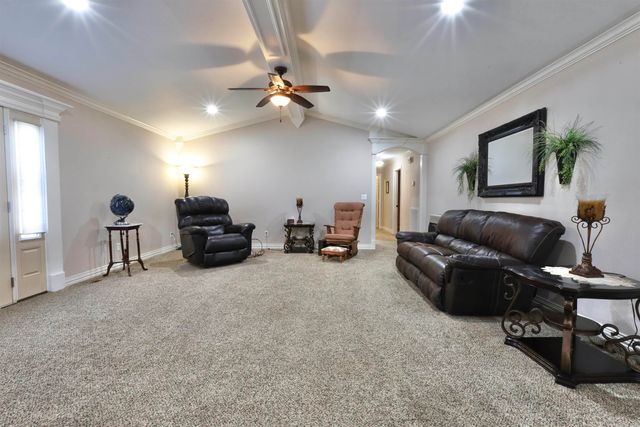 1906 HWY 70, Glenwood, AR 71943