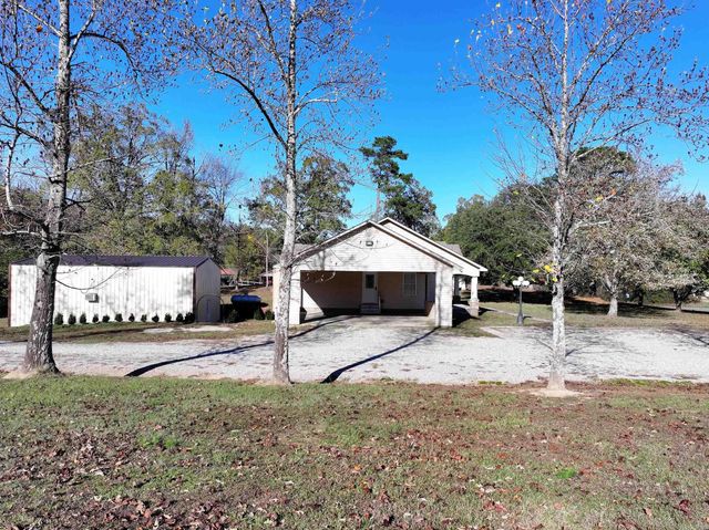 1906 HWY 70, Glenwood, AR 71943