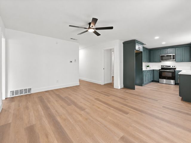 904 Dayton Road, Mansfield, TX 76063