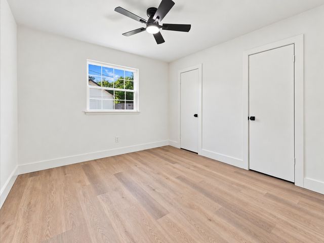 904 Dayton Road, Mansfield, TX 76063