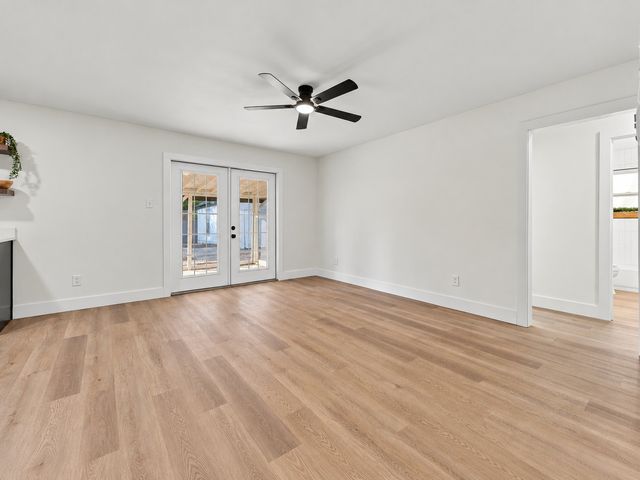 904 Dayton Road, Mansfield, TX 76063