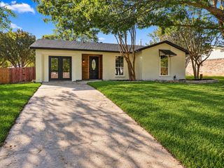 904 Dayton Road, Mansfield, TX 76063
