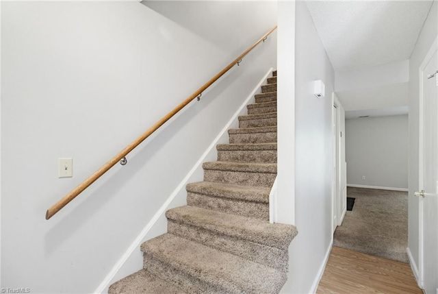 3730 Heathrow Drive, Winston-salem, NC 27127