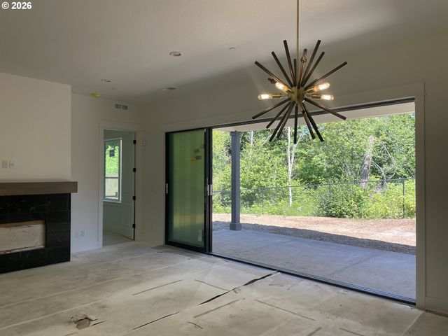 5092 N BENTON Dr, Camas, WA 98607