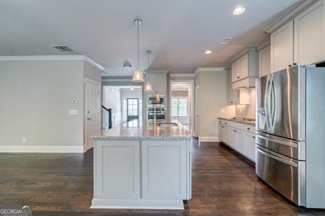 1317 Winfair Lane NE, Atlanta, GA 30329
