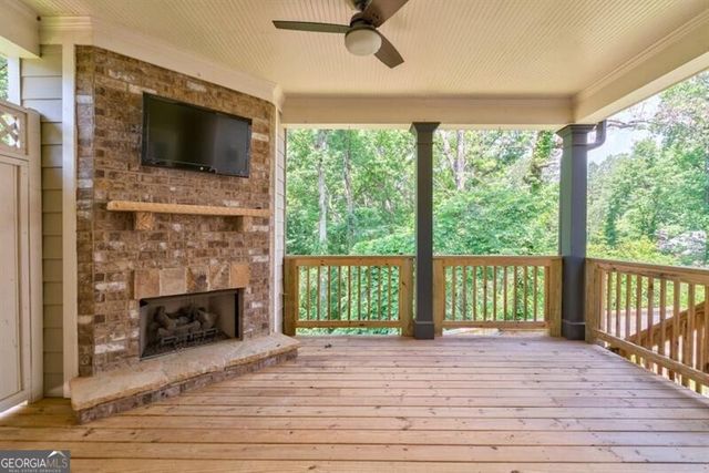 1317 Winfair Lane NE, Atlanta, GA 30329